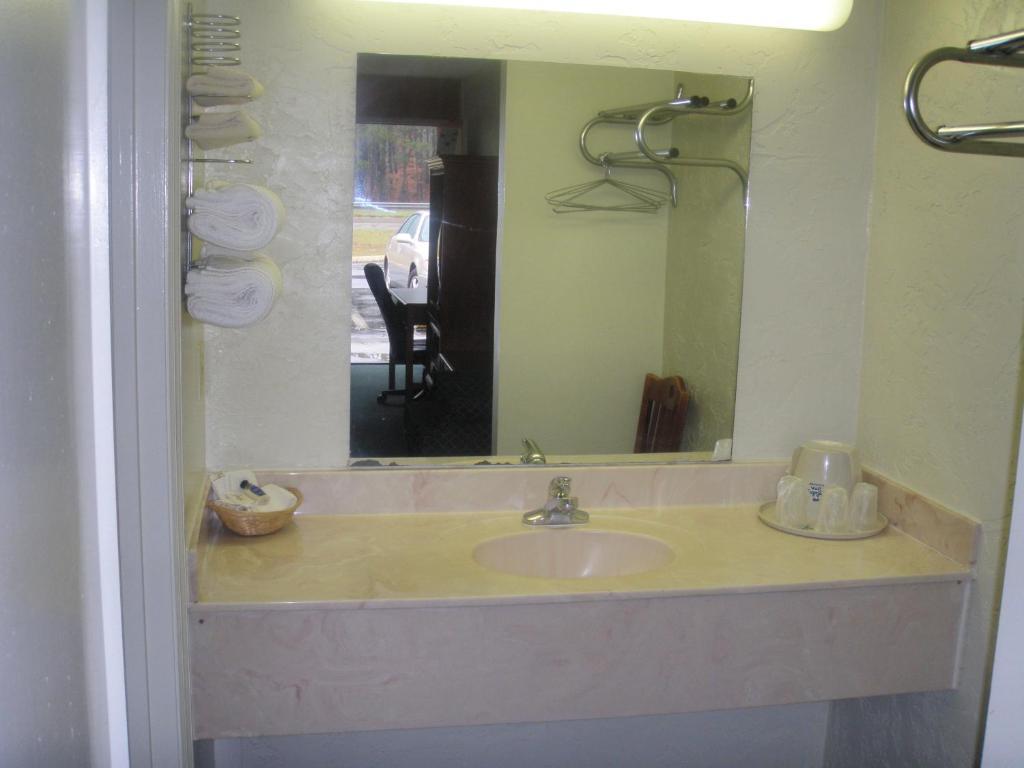 Applegate Inn Кливланд Стая снимка